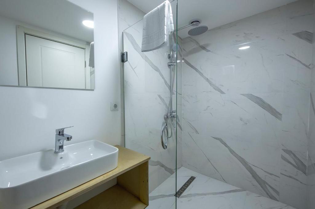 Opera Boutique Hotel Tbilisi Luaran gambar